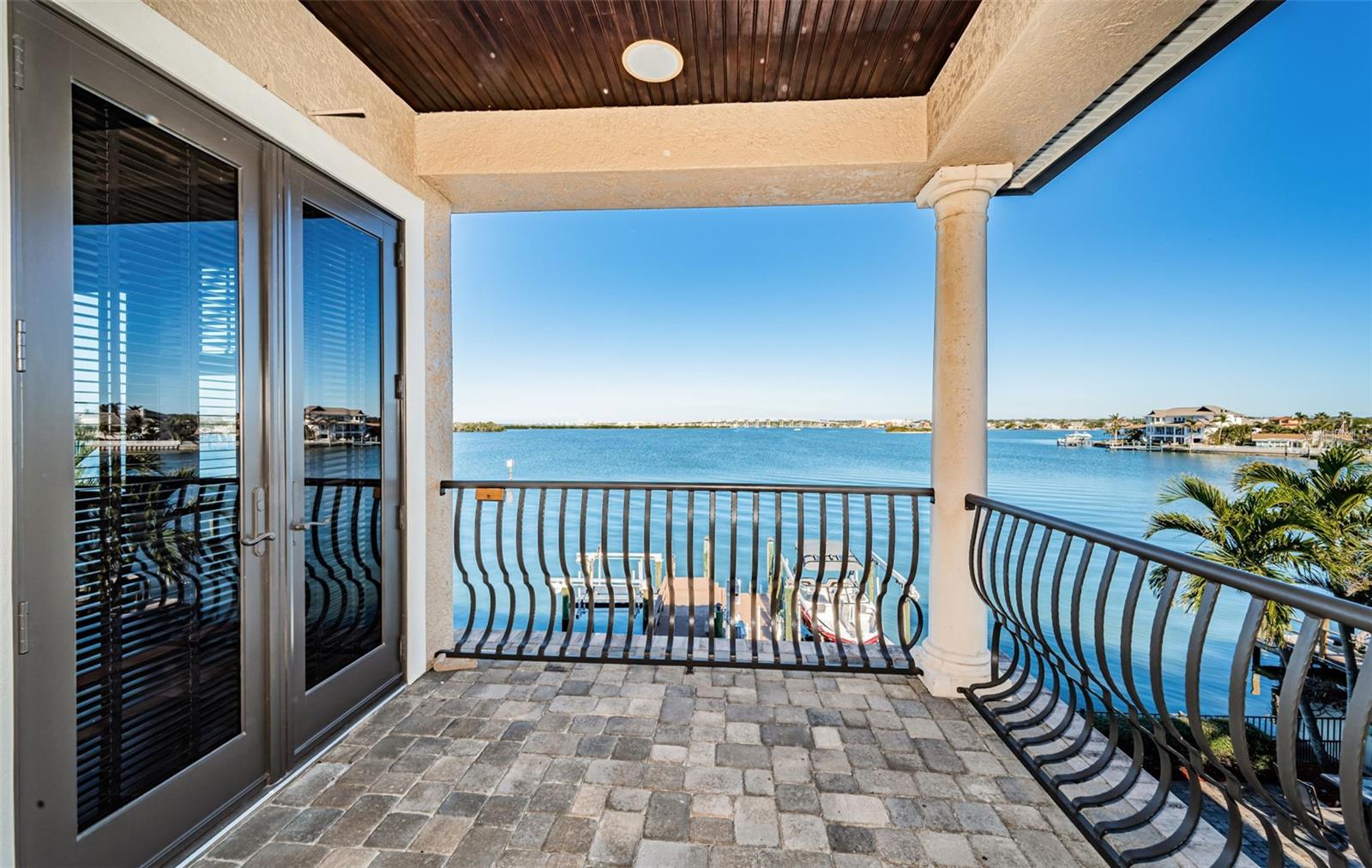 308 HARBOR DR, INDIAN ROCKS BEACH, FL, 33785