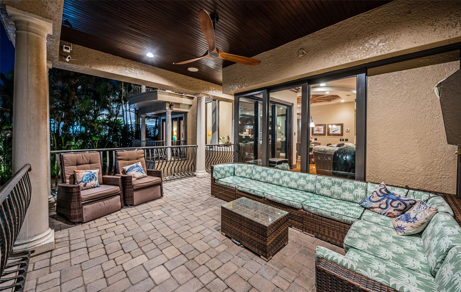 308 HARBOR DR, INDIAN ROCKS BEACH, FL, 33785