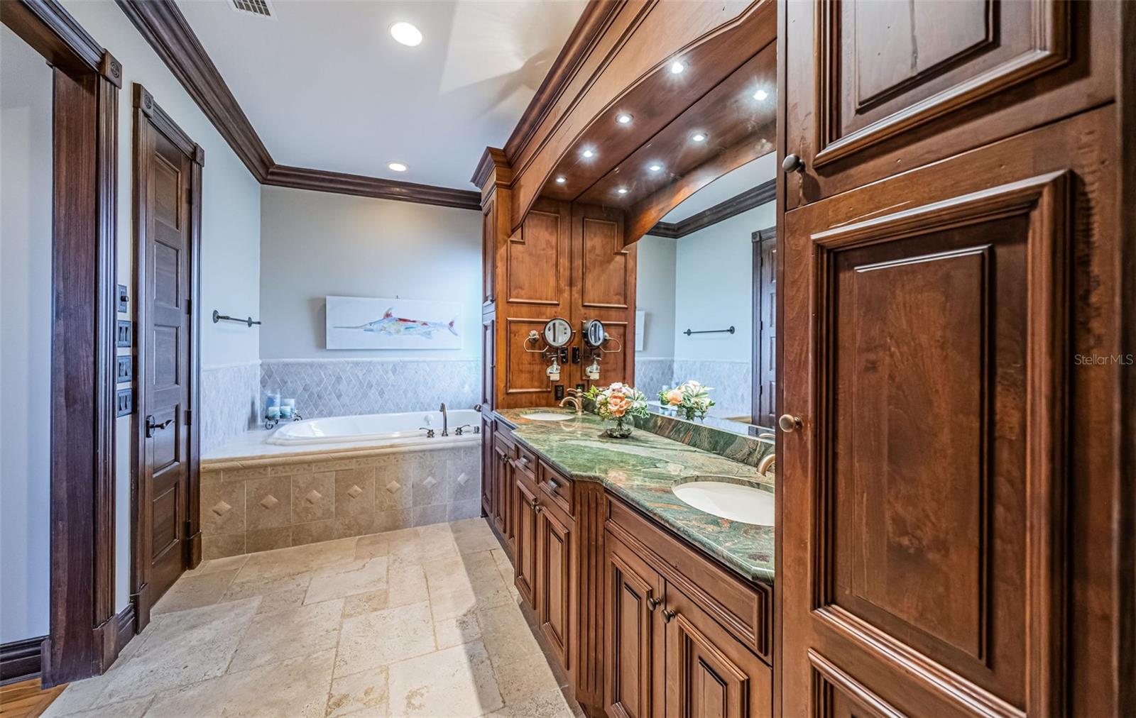 308 HARBOR DR, INDIAN ROCKS BEACH, FL, 33785