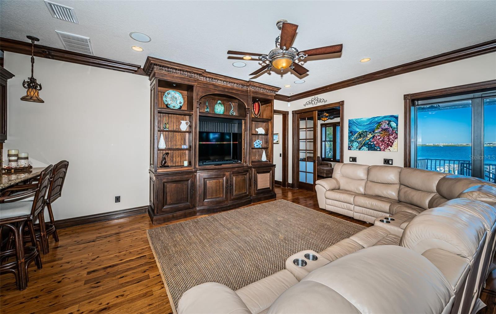 308 HARBOR DR, INDIAN ROCKS BEACH, FL, 33785