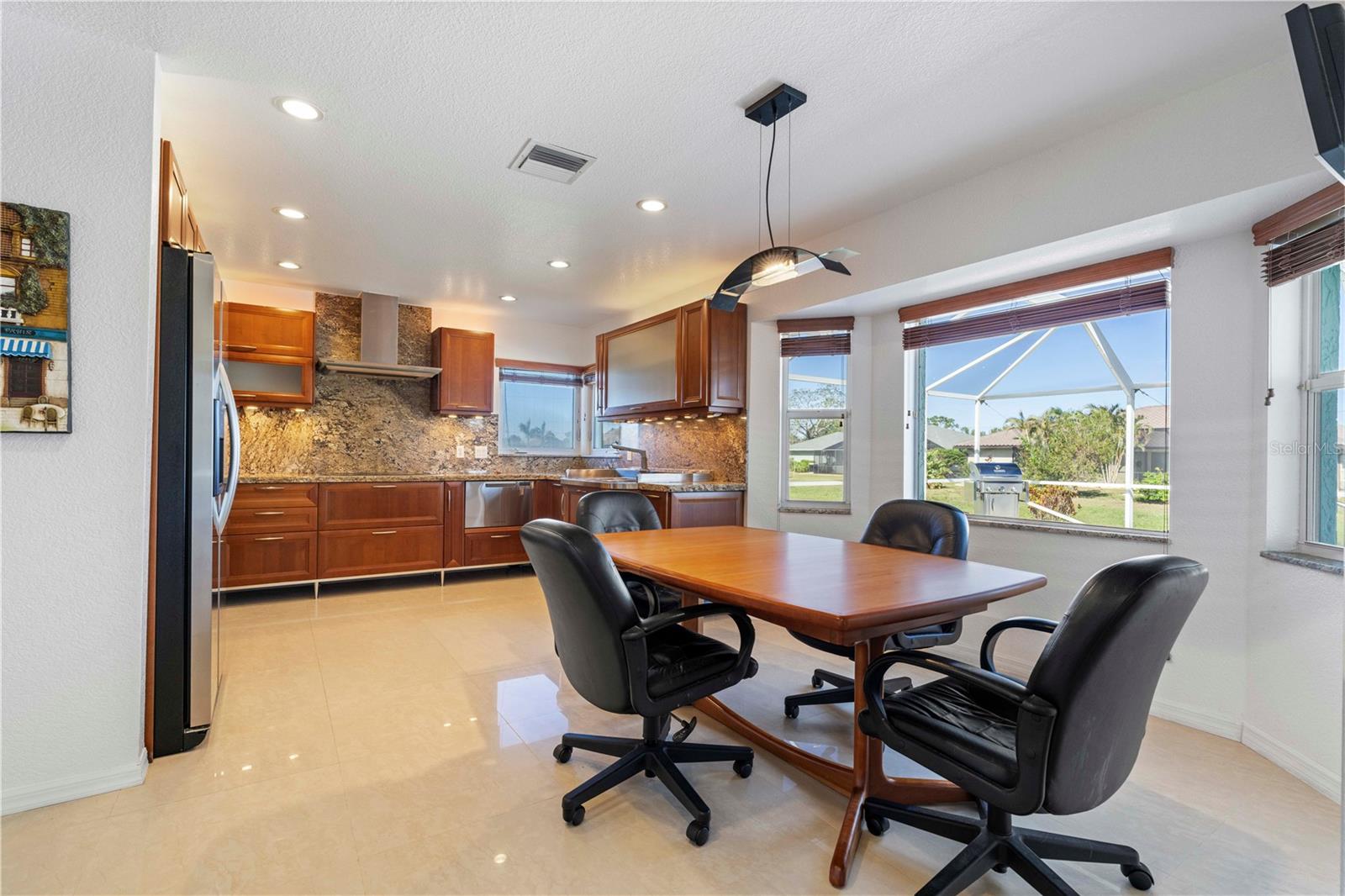 25380 VANTAGE LN, PUNTA GORDA, FL, 33983