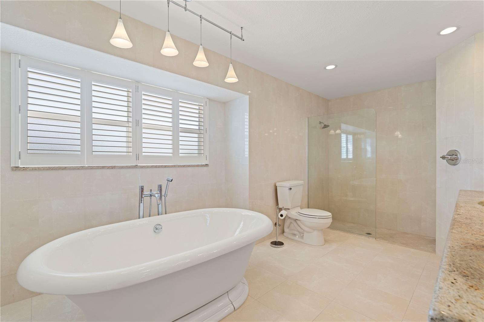 25380 VANTAGE LN, PUNTA GORDA, FL, 33983
