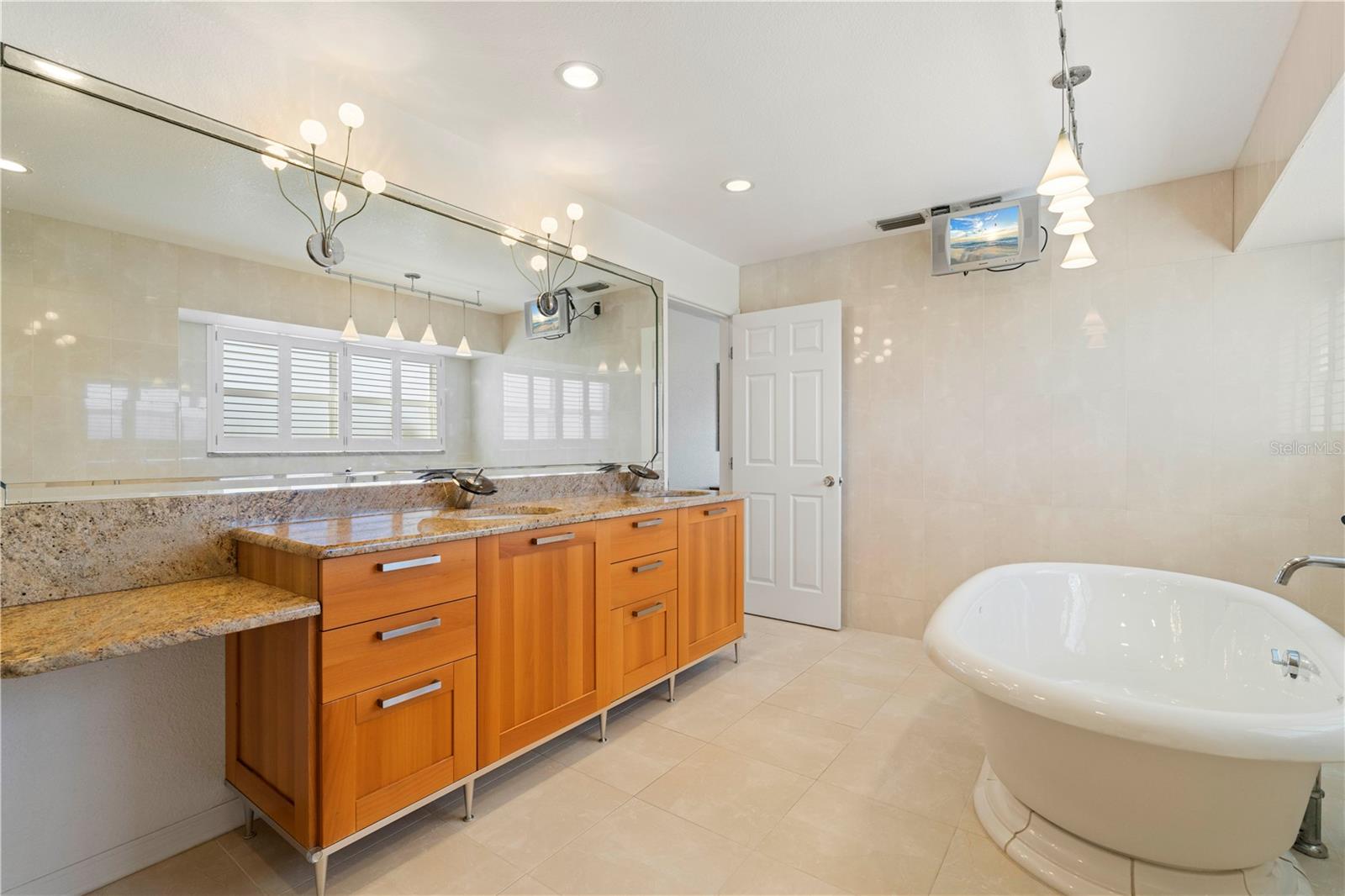 25380 VANTAGE LN, PUNTA GORDA, FL, 33983