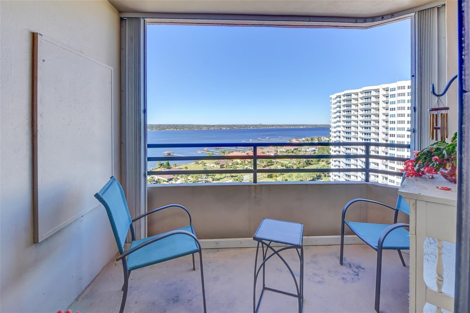 1 OCEANS WEST BLVD #17A2, DAYTONA BEACH SHORES, FL, 32118