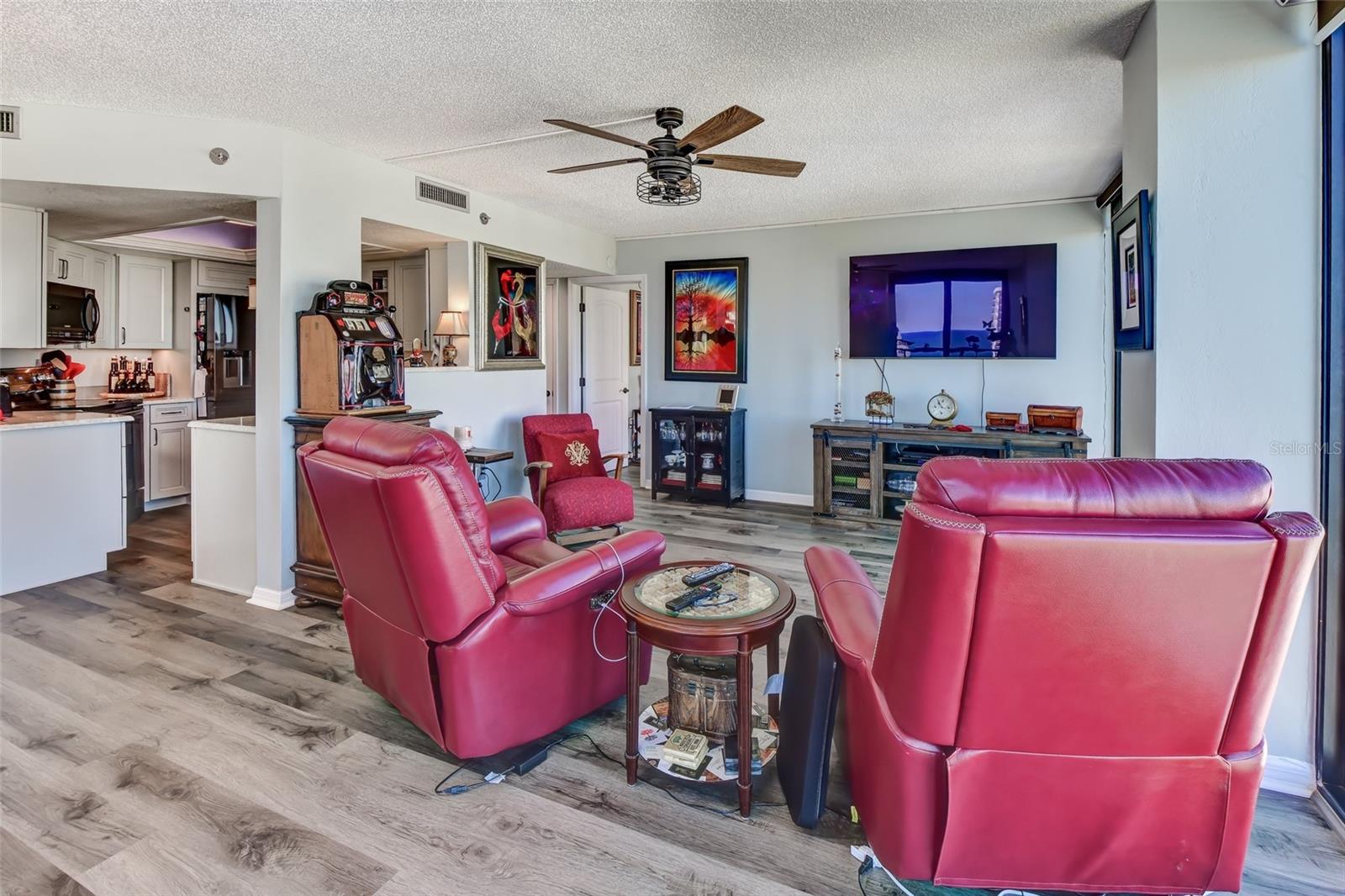 1 OCEANS WEST BLVD #17A2, DAYTONA BEACH SHORES, FL, 32118