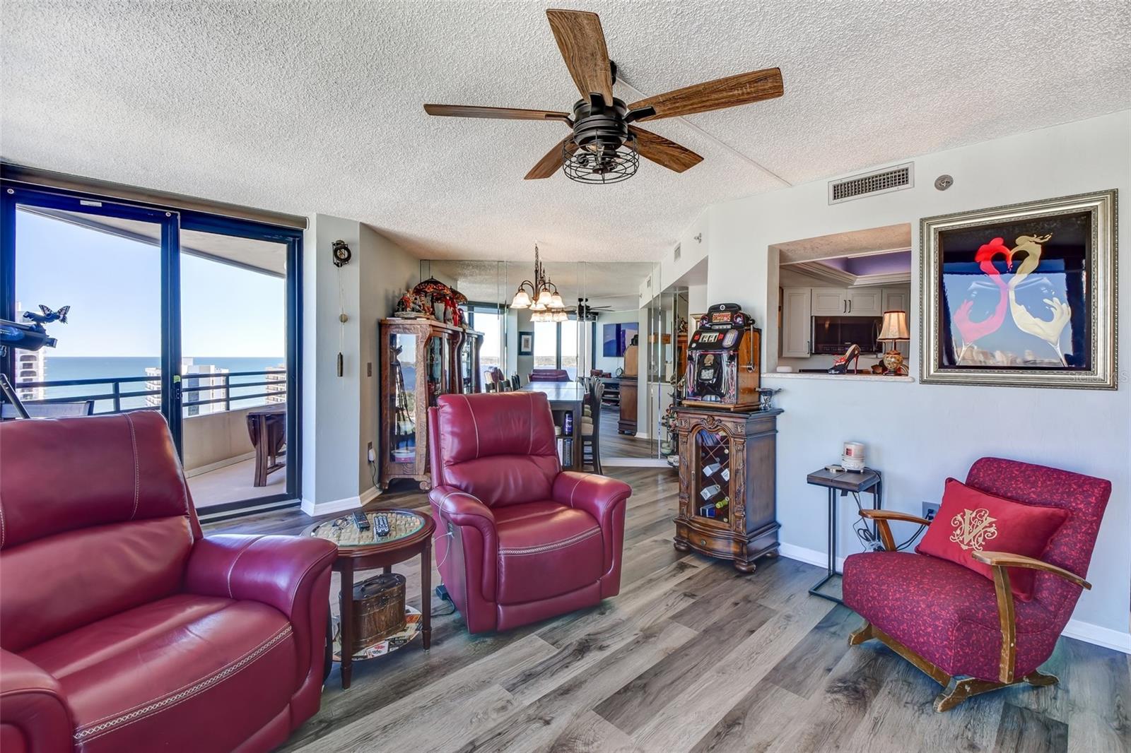 1 OCEANS WEST BLVD #17A2, DAYTONA BEACH SHORES, FL, 32118