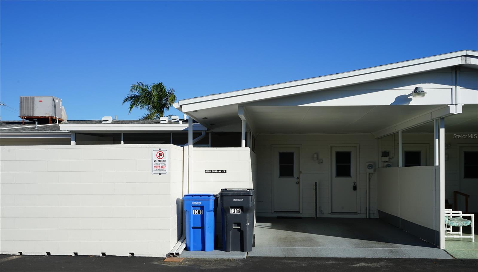 1308 BURBANK CT #10, SUN CITY CENTER, FL, 33573