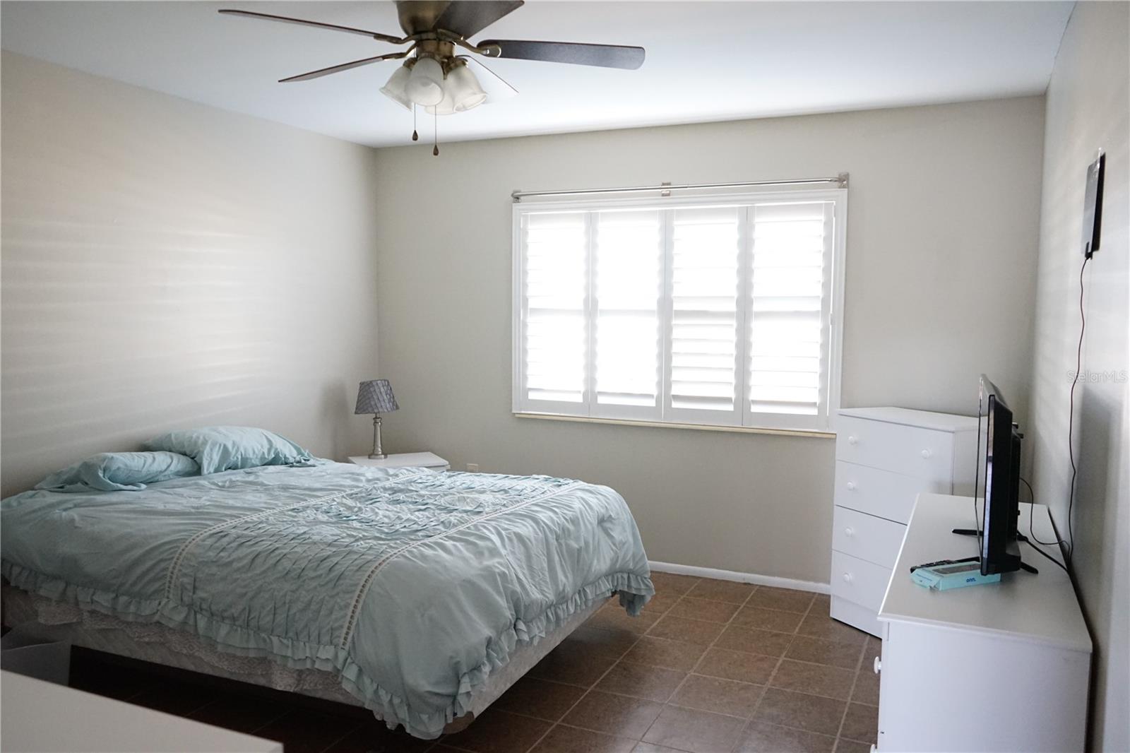 1308 BURBANK CT #10, SUN CITY CENTER, FL, 33573