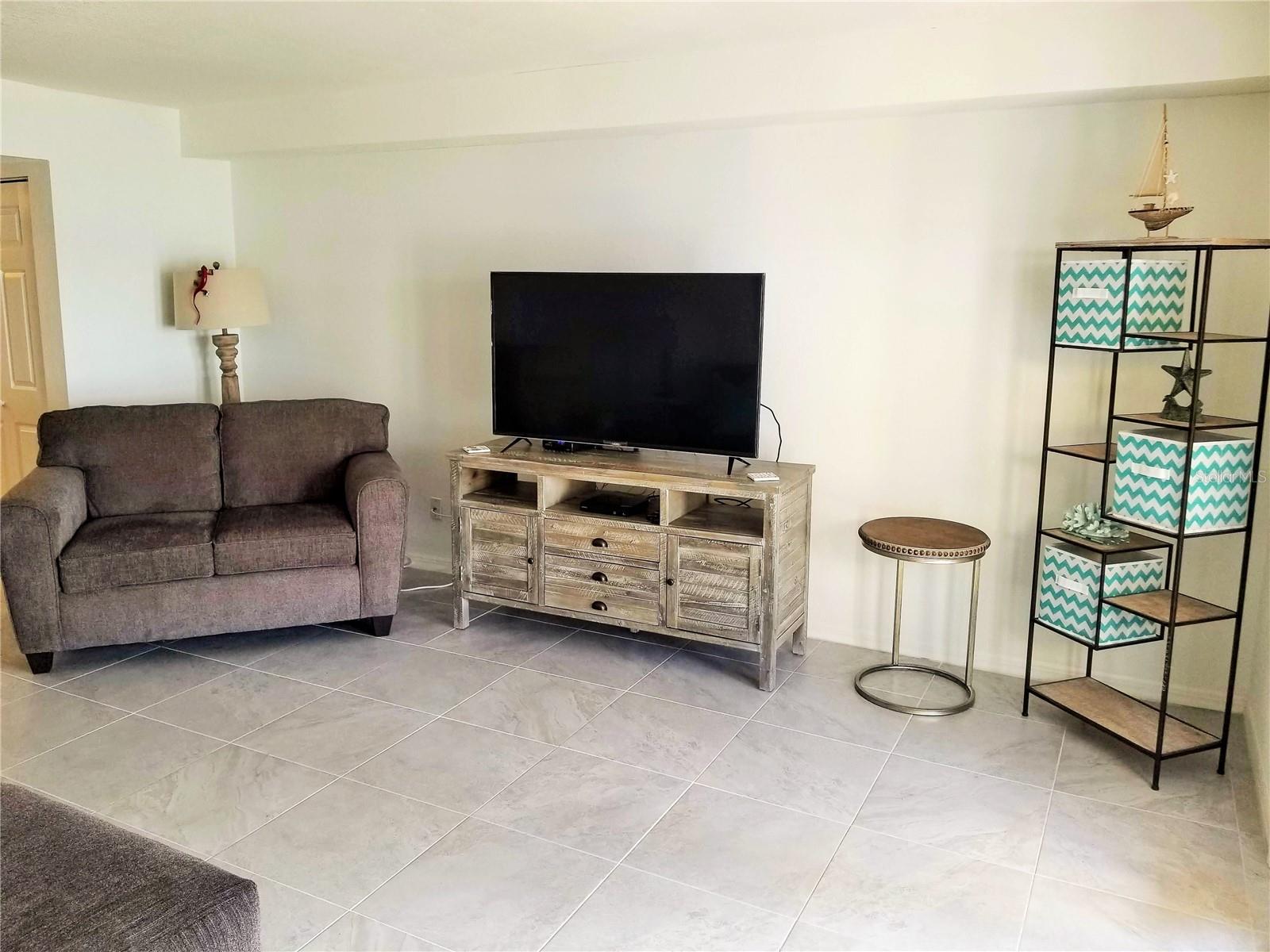 169 POMPANO DR SE, ST PETERSBURG, FL, 33705