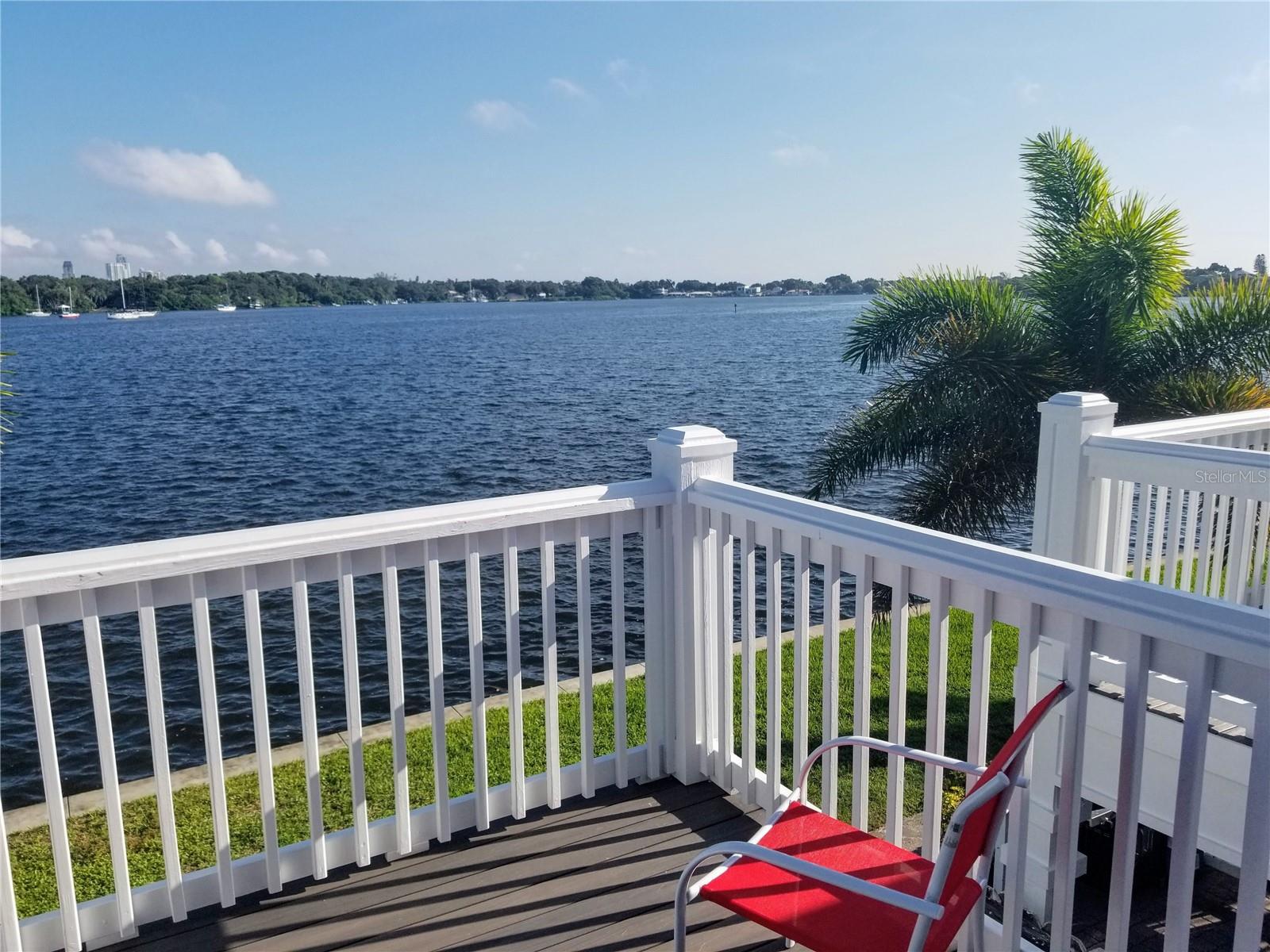 169 POMPANO DR SE, ST PETERSBURG, FL, 33705