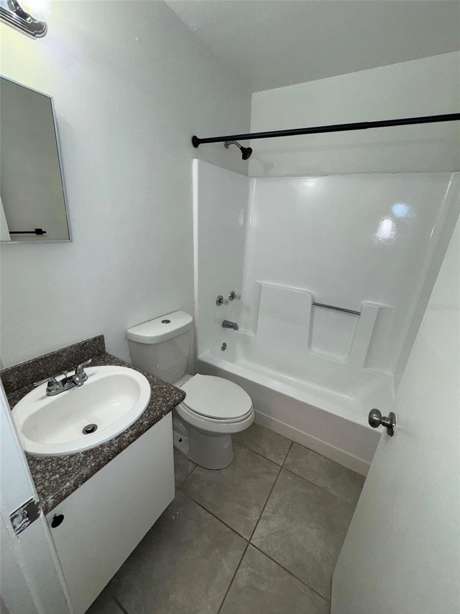 1195-1195 BENTLEY RD #3, LEESBURG, FL, 34748