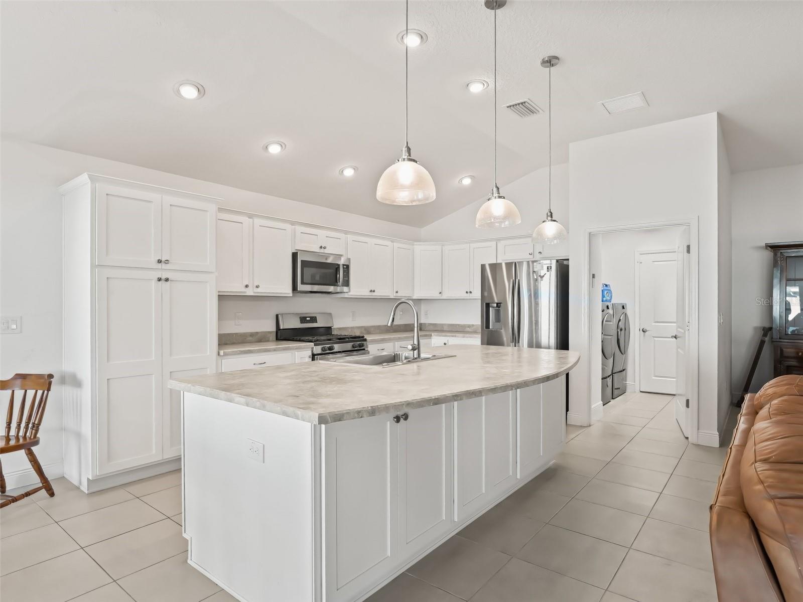 6292 MARNIE TER, THE VILLAGES, FL, 32163