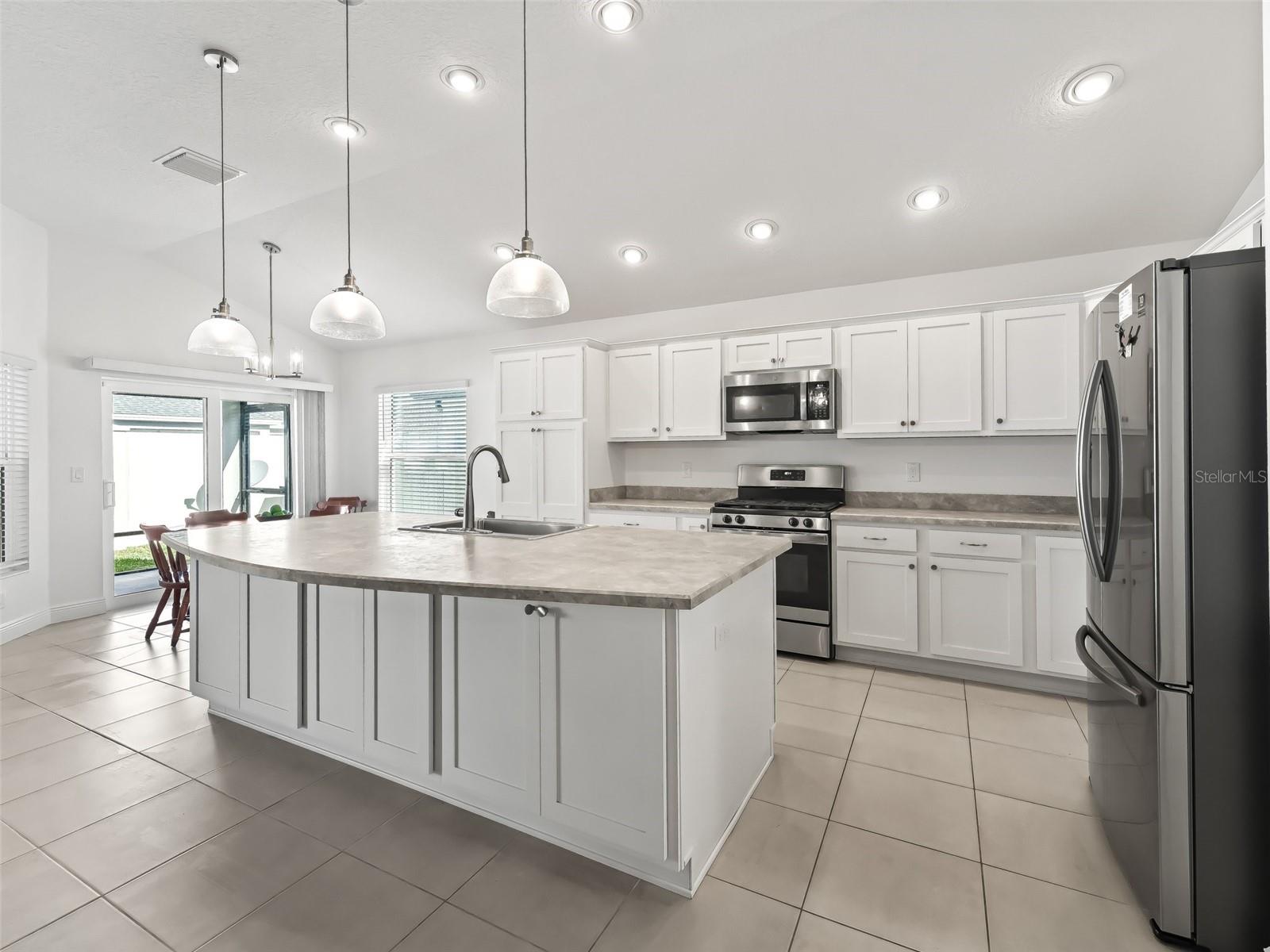 6292 MARNIE TER, THE VILLAGES, FL, 32163