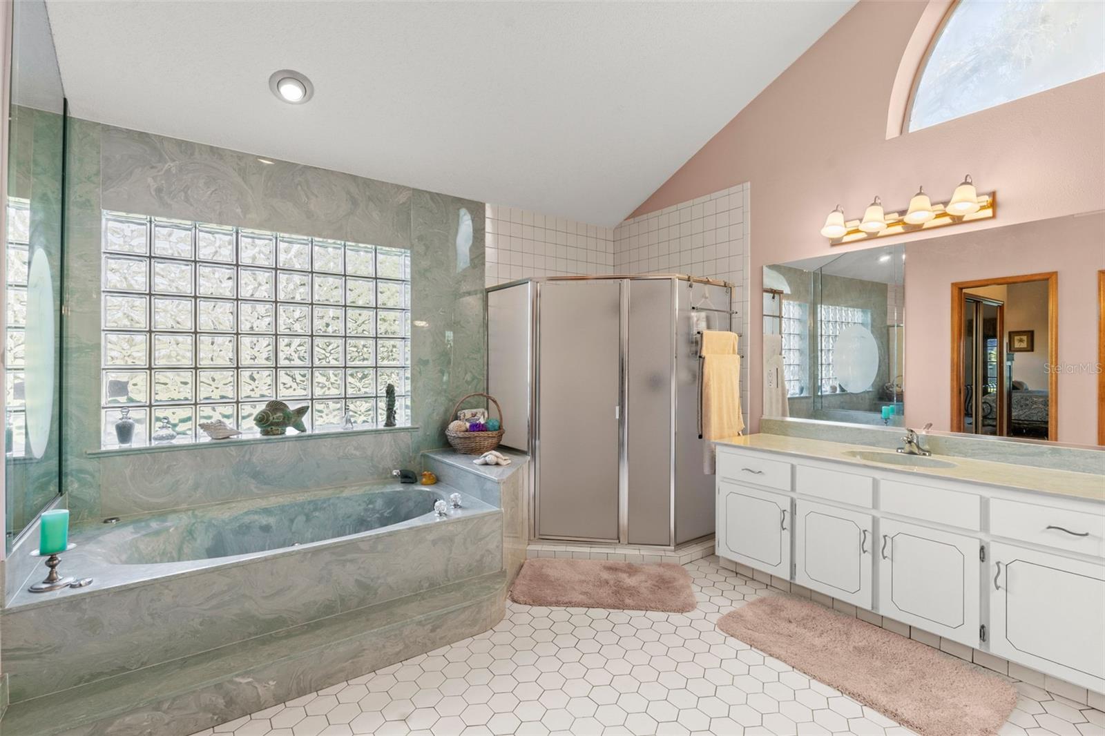 15 LAKE CHARLES PL, PALM COAST, FL, 32137