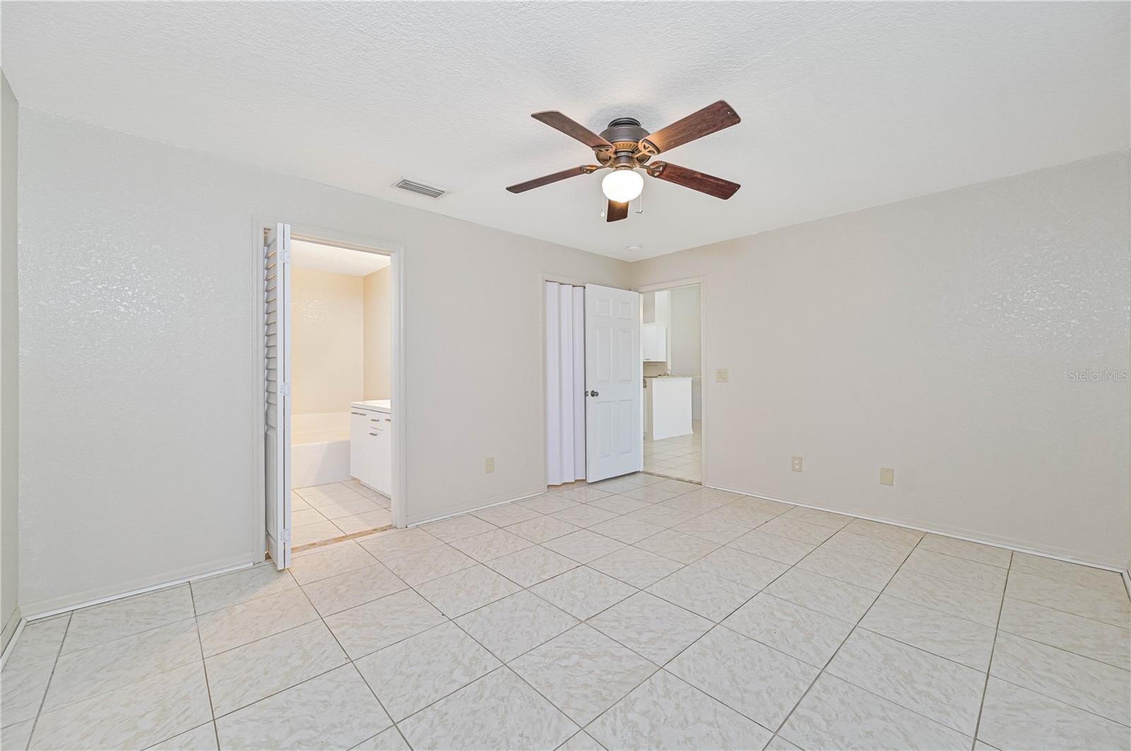 2073 DAMASCUS LN, PUNTA GORDA, FL, 33983
