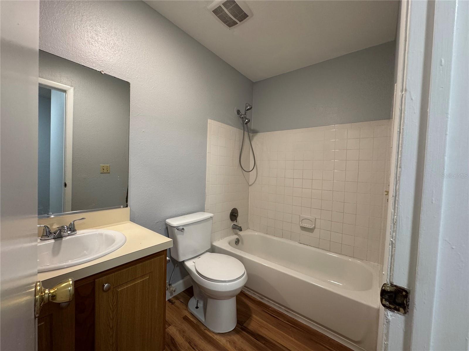 4307 S SEMORAN BLVD #4, ORLANDO, FL, 32822