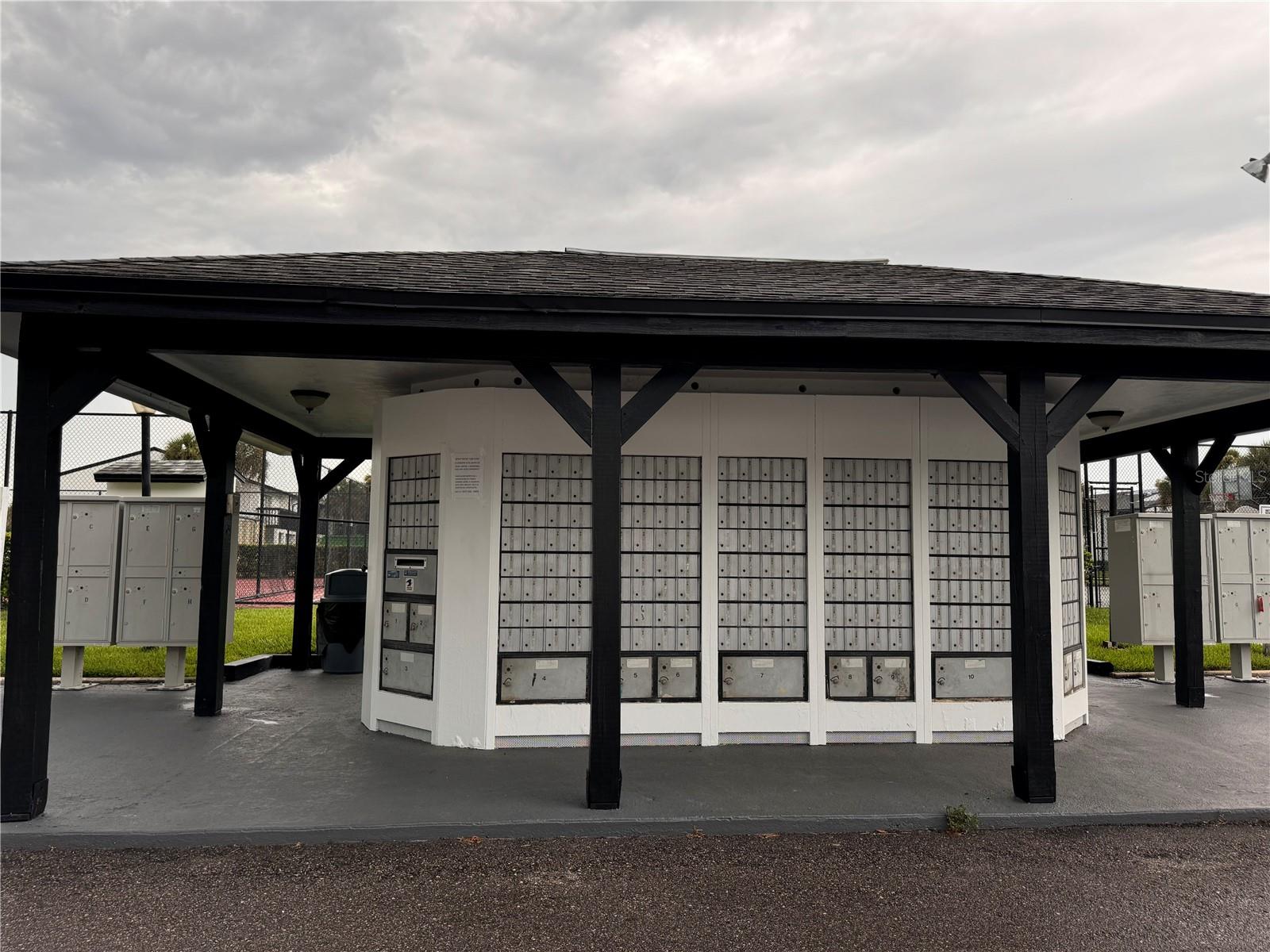 4307 S SEMORAN BLVD #4, ORLANDO, FL, 32822