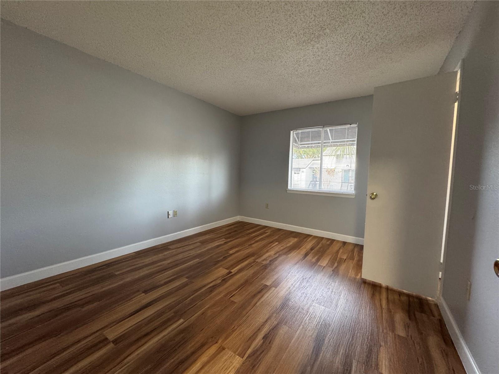 4307 S SEMORAN BLVD #4, ORLANDO, FL, 32822