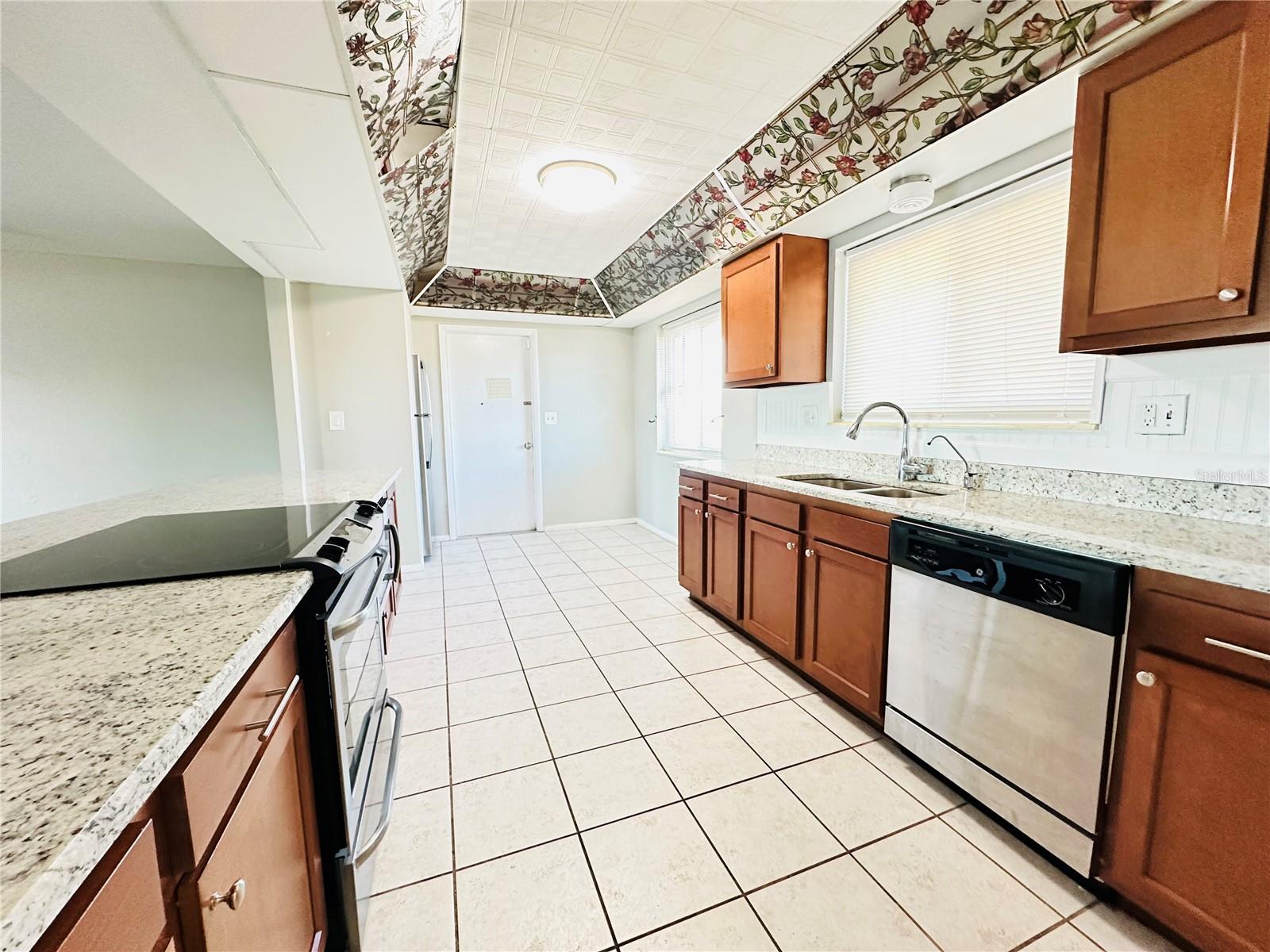 1510 ALLEGHENY DR, SUN CITY CENTER, FL, 33573