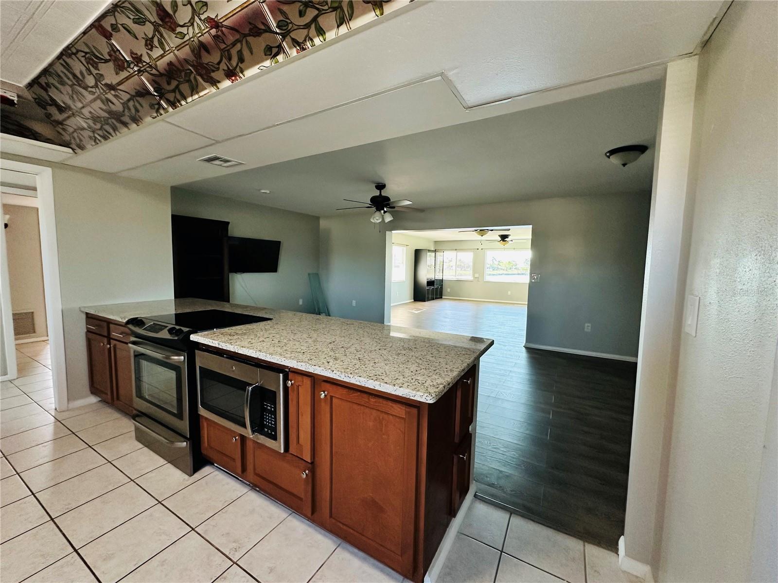 1510 ALLEGHENY DR, SUN CITY CENTER, FL, 33573