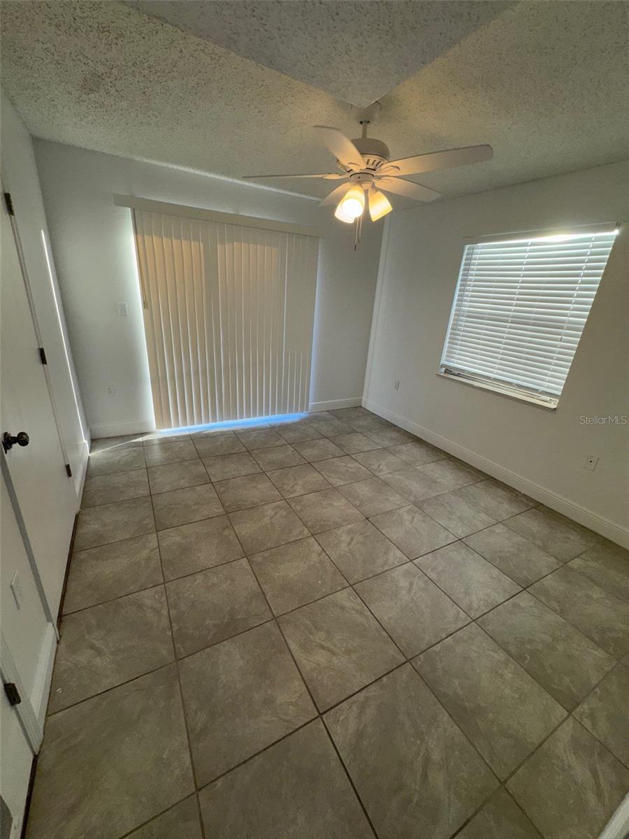 1181-1181 BENTLEY RD #4, LEESBURG, FL, 34748