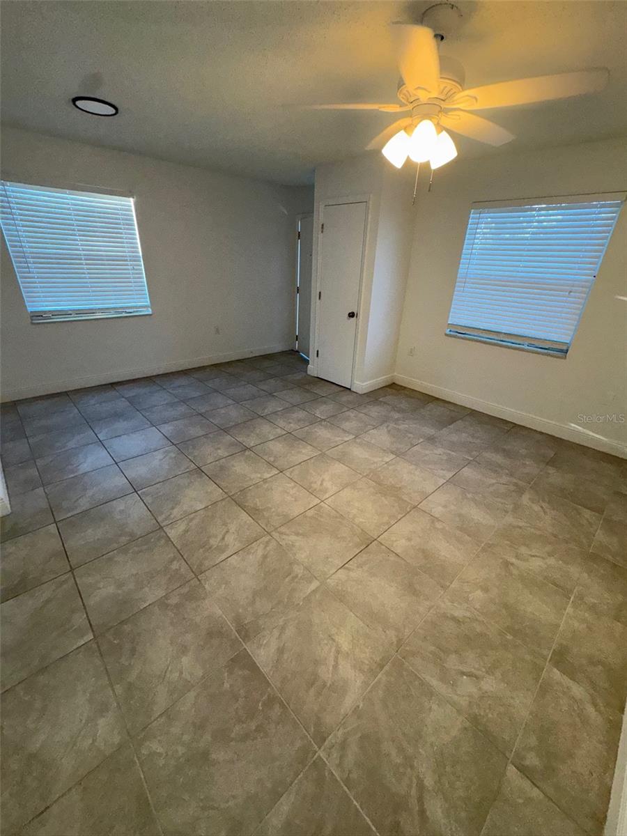 1181-1181 BENTLEY RD #4, LEESBURG, FL, 34748