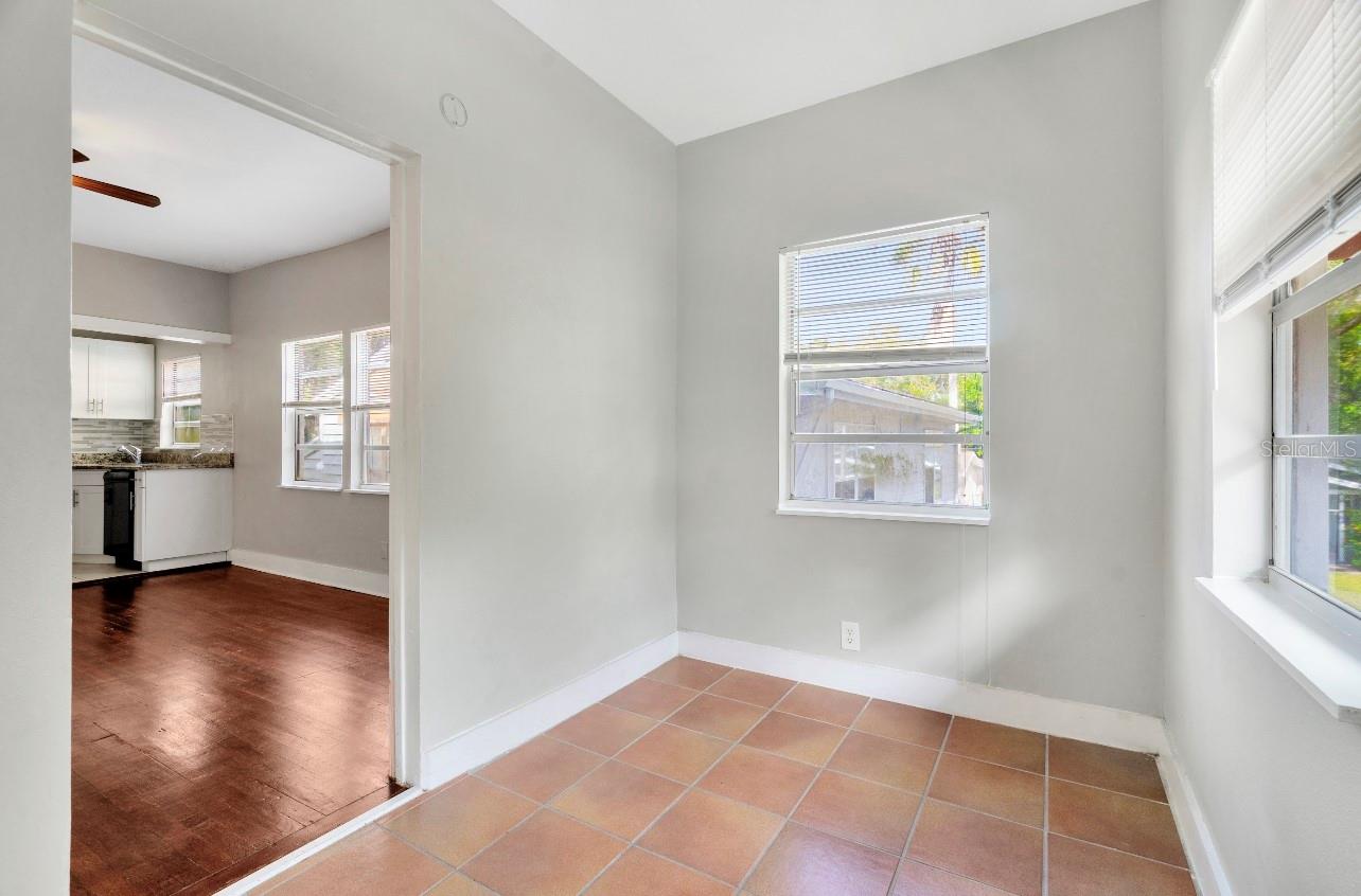 1403 S BAY VILLA PL #4, TAMPA, FL, 33629