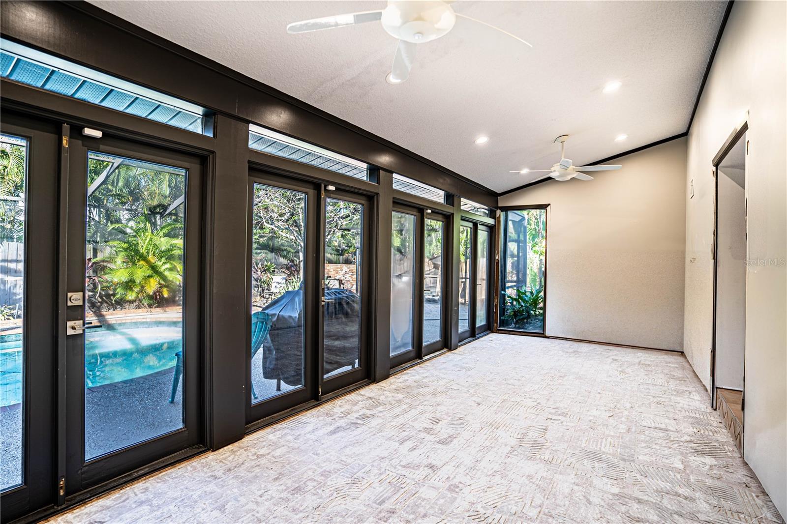 4911 W JUNO ST, TAMPA, FL, 33629