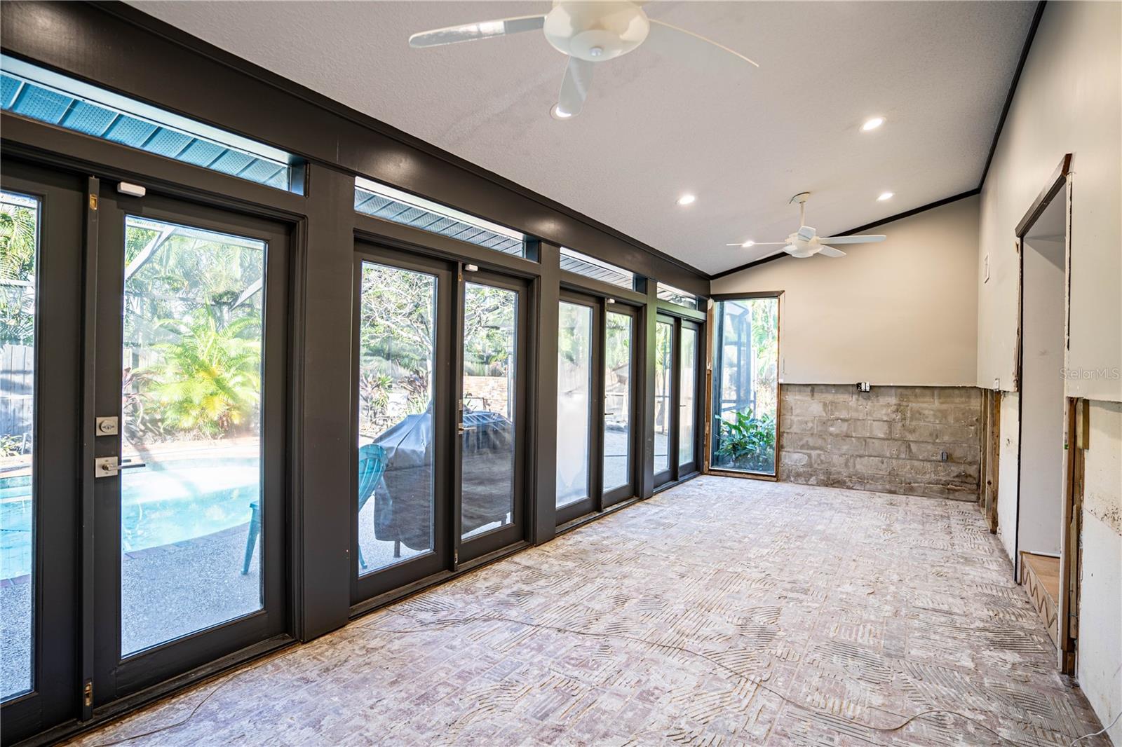 4911 W JUNO ST, TAMPA, FL, 33629