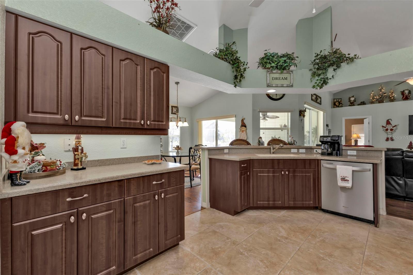 196 TOURNAMENT RD, ROTONDA WEST, FL, 33947