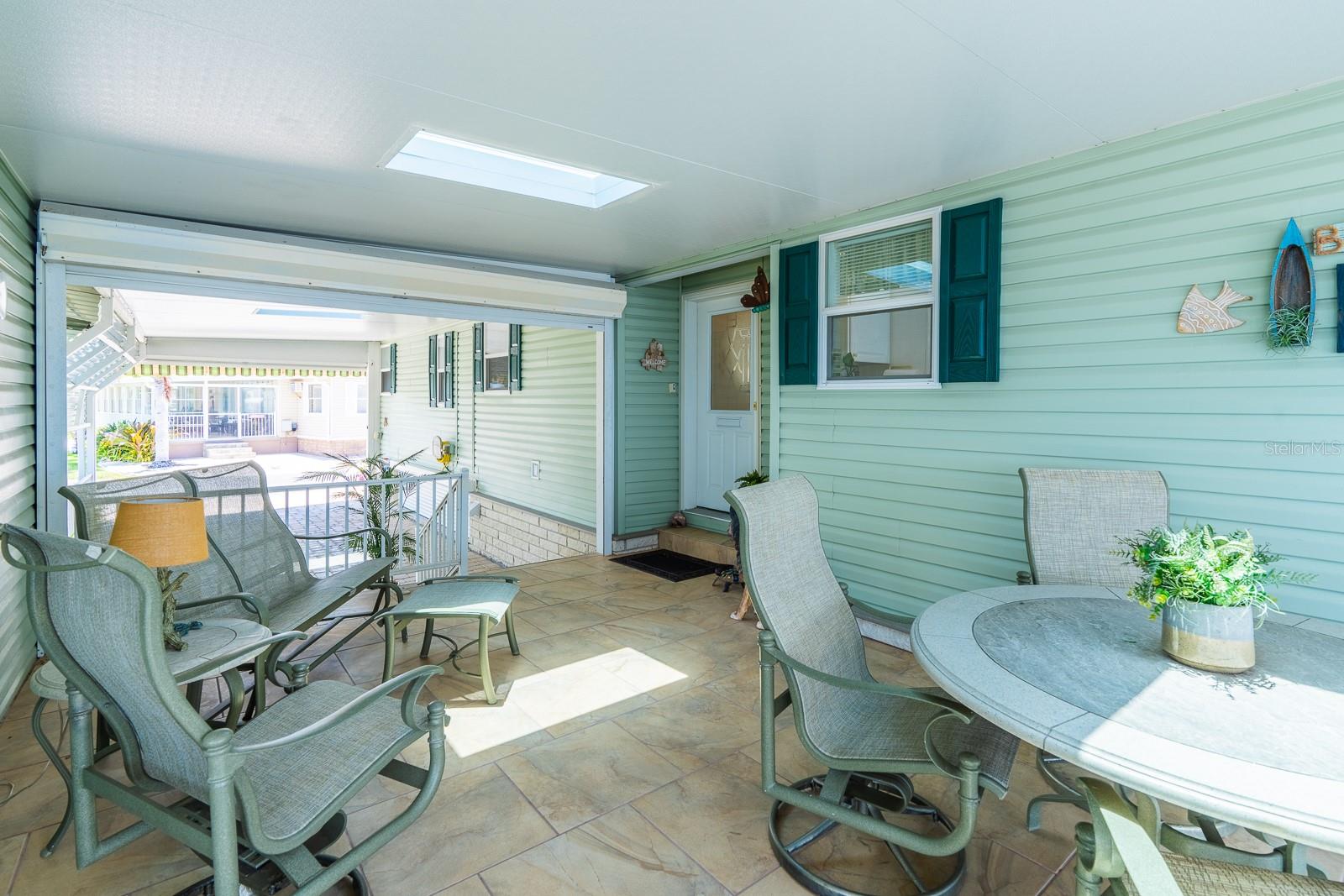 18675 US HIGHWAY 19 N #389, CLEARWATER, FL, 33764