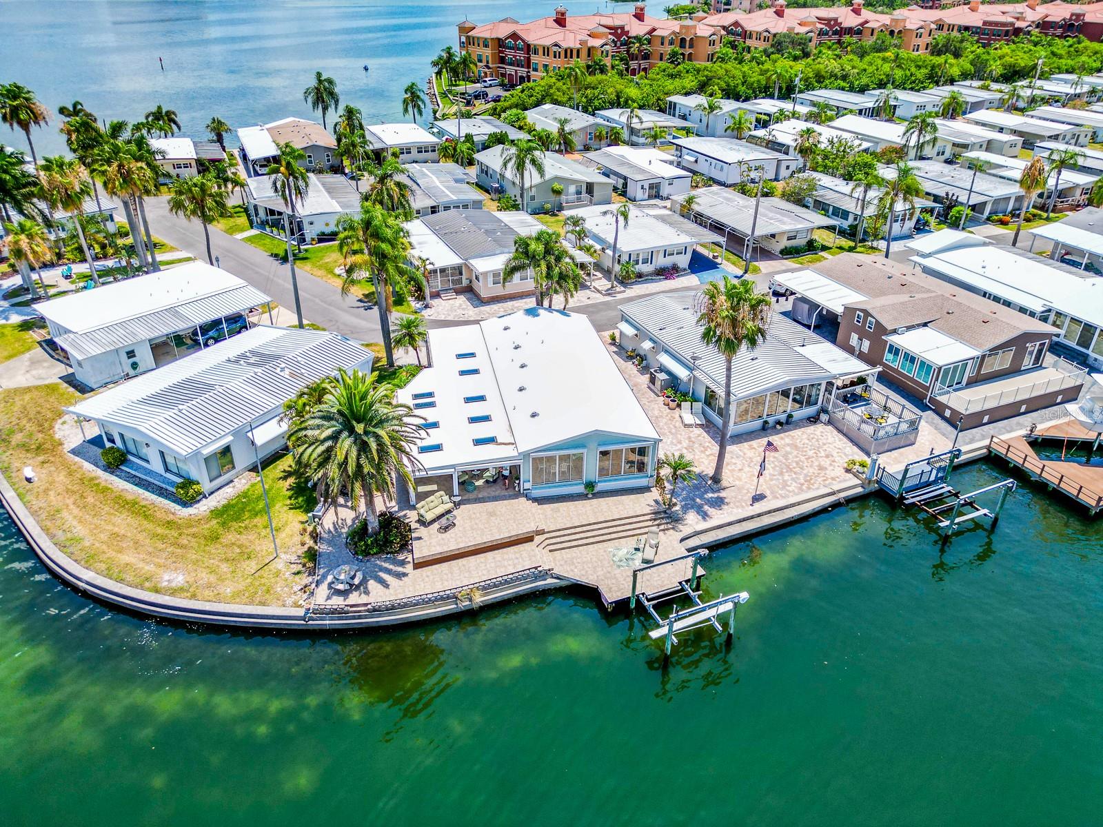 18675 US HIGHWAY 19 N #389, CLEARWATER, FL, 33764