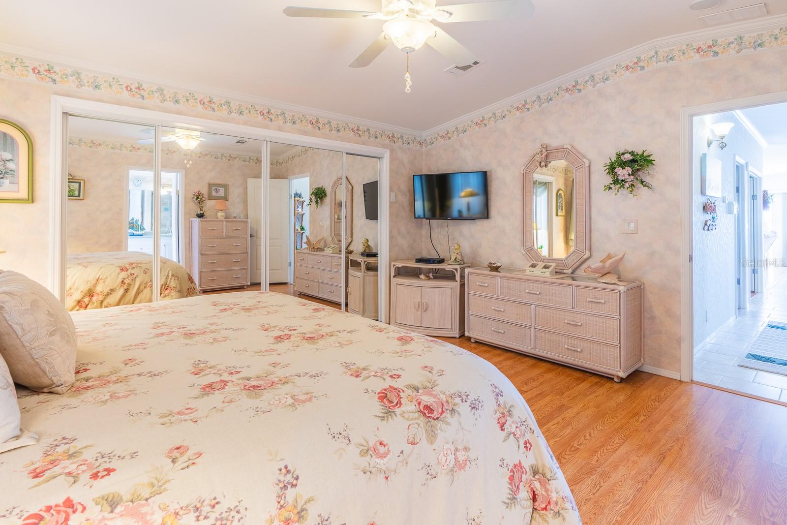 18675 US HIGHWAY 19 N #389, CLEARWATER, FL, 33764