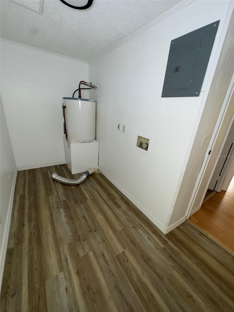 420-420 MILLS ST #22, LEESBURG, FL, 34748