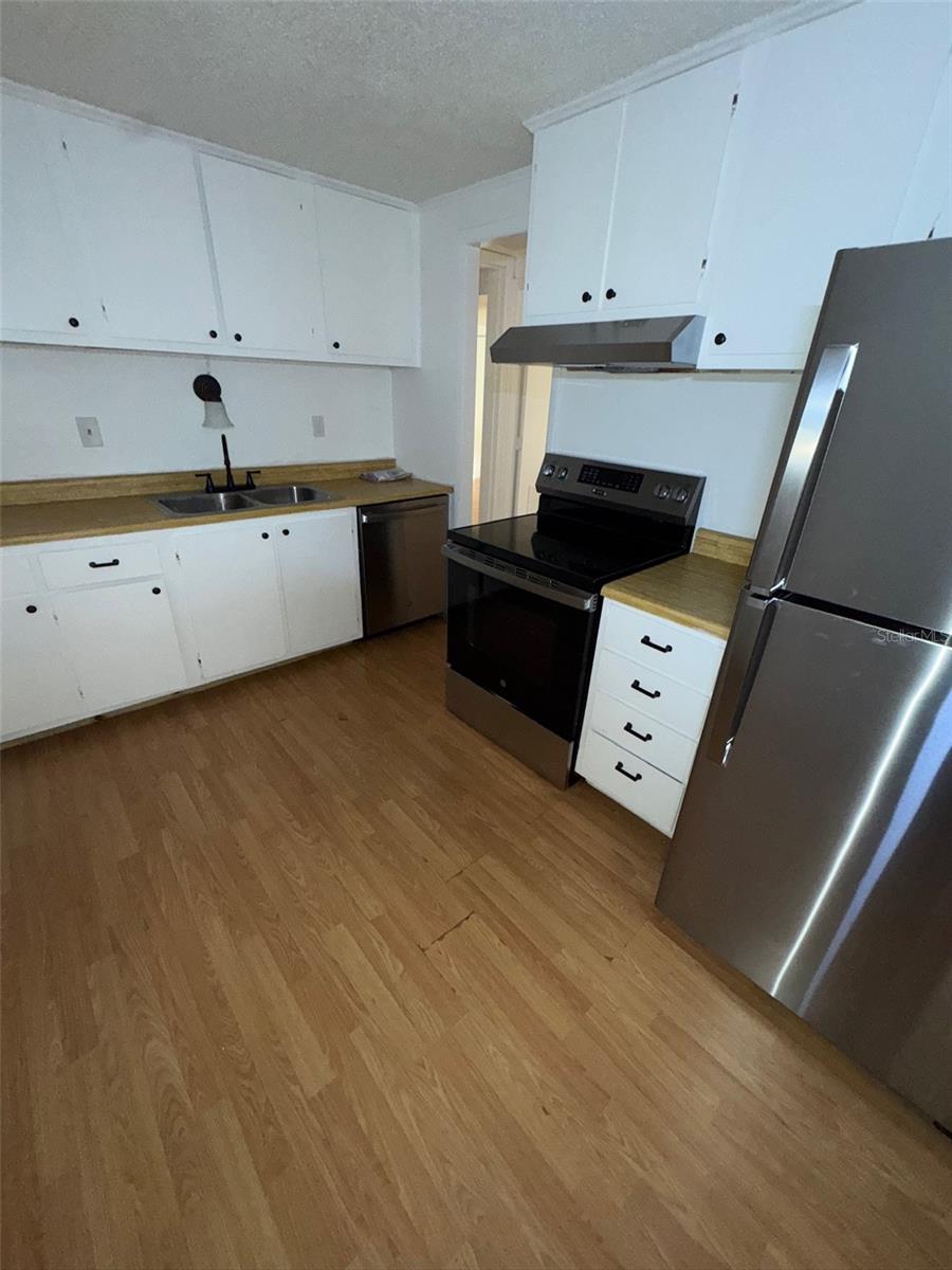 420-420 MILLS ST #22, LEESBURG, FL, 34748