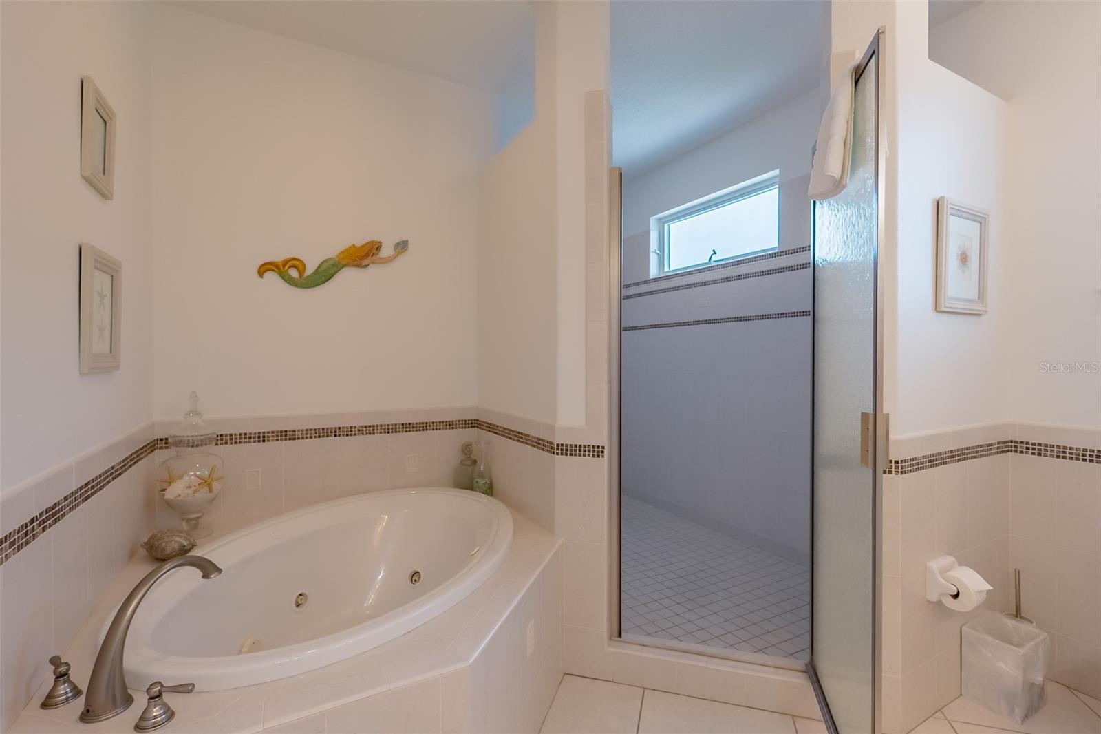 A4631029 Property Photo