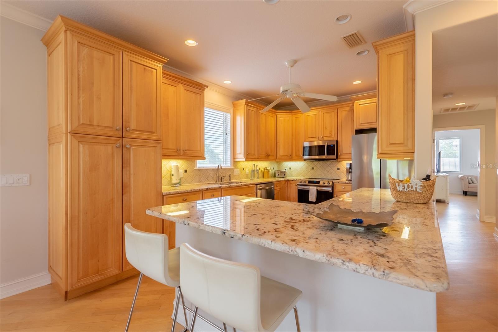 A4631029 Property Photo