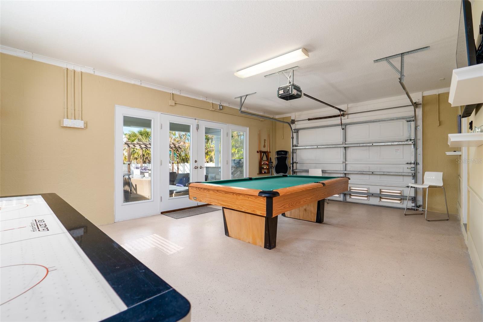 A4631029 Property Photo