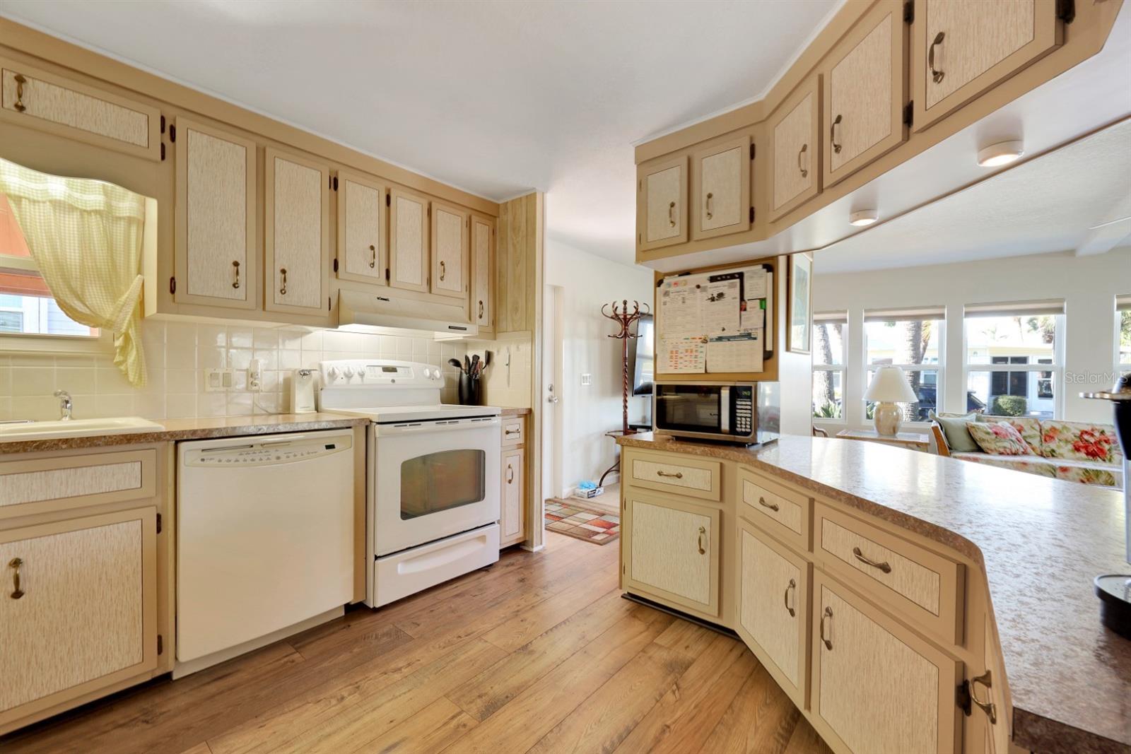 2100 KINGS HWY #1018, PORT CHARLOTTE, FL, 33980