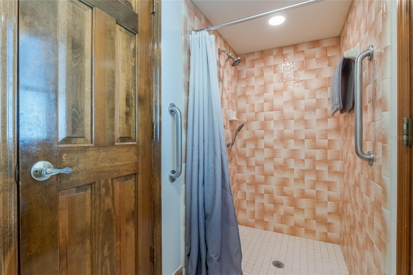 315 HUNTINGTON DR, DELAND, FL, 32724
