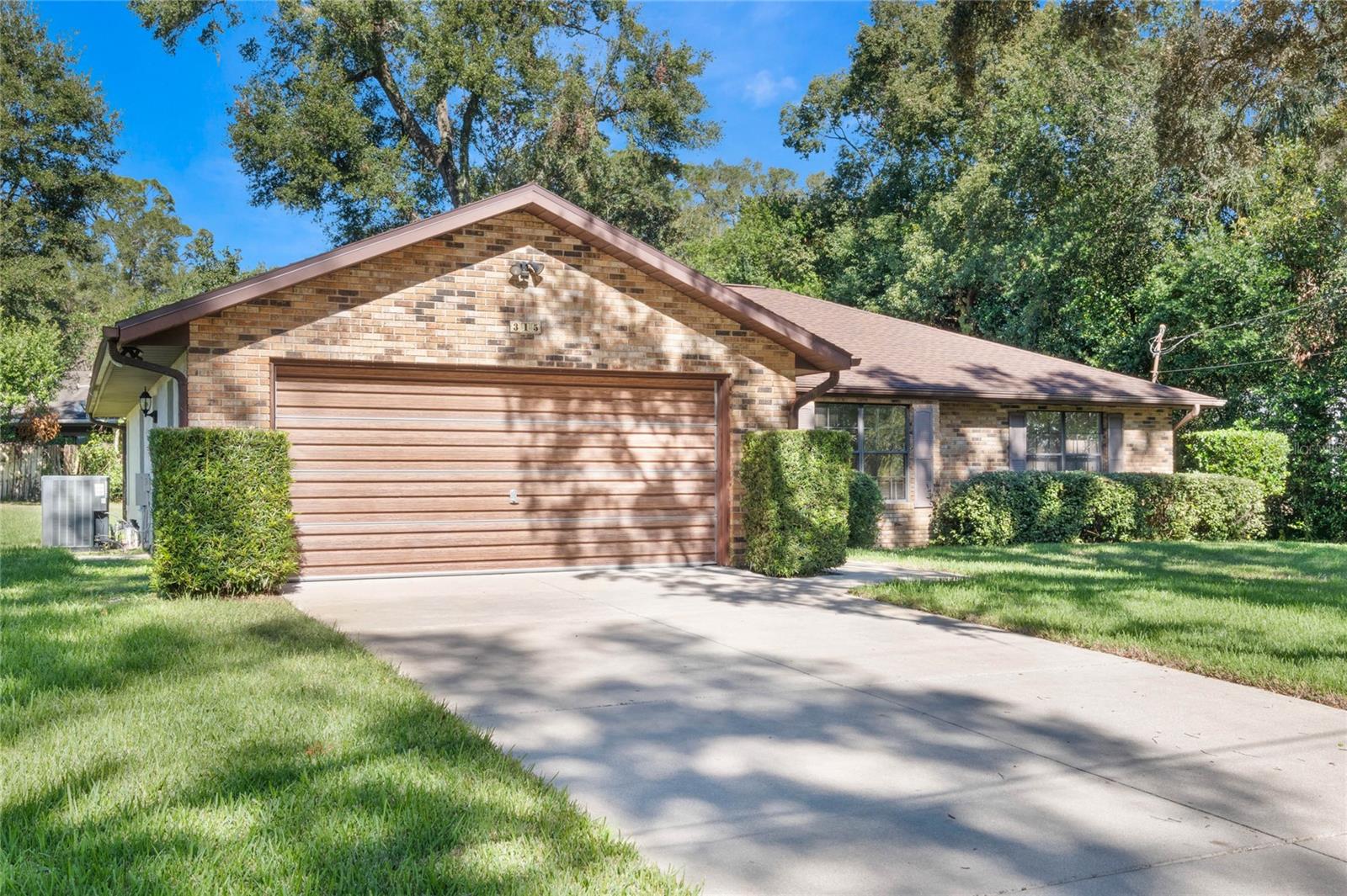 315 HUNTINGTON DR, DELAND, FL, 32724