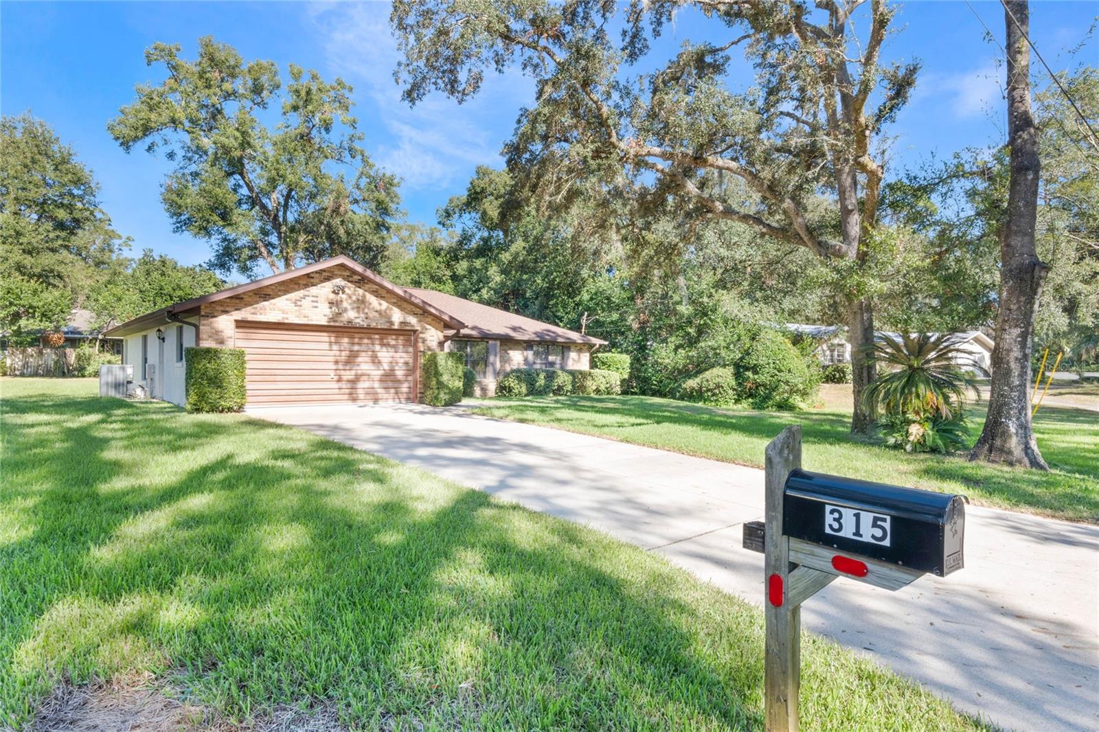315 HUNTINGTON DR, DELAND, FL, 32724