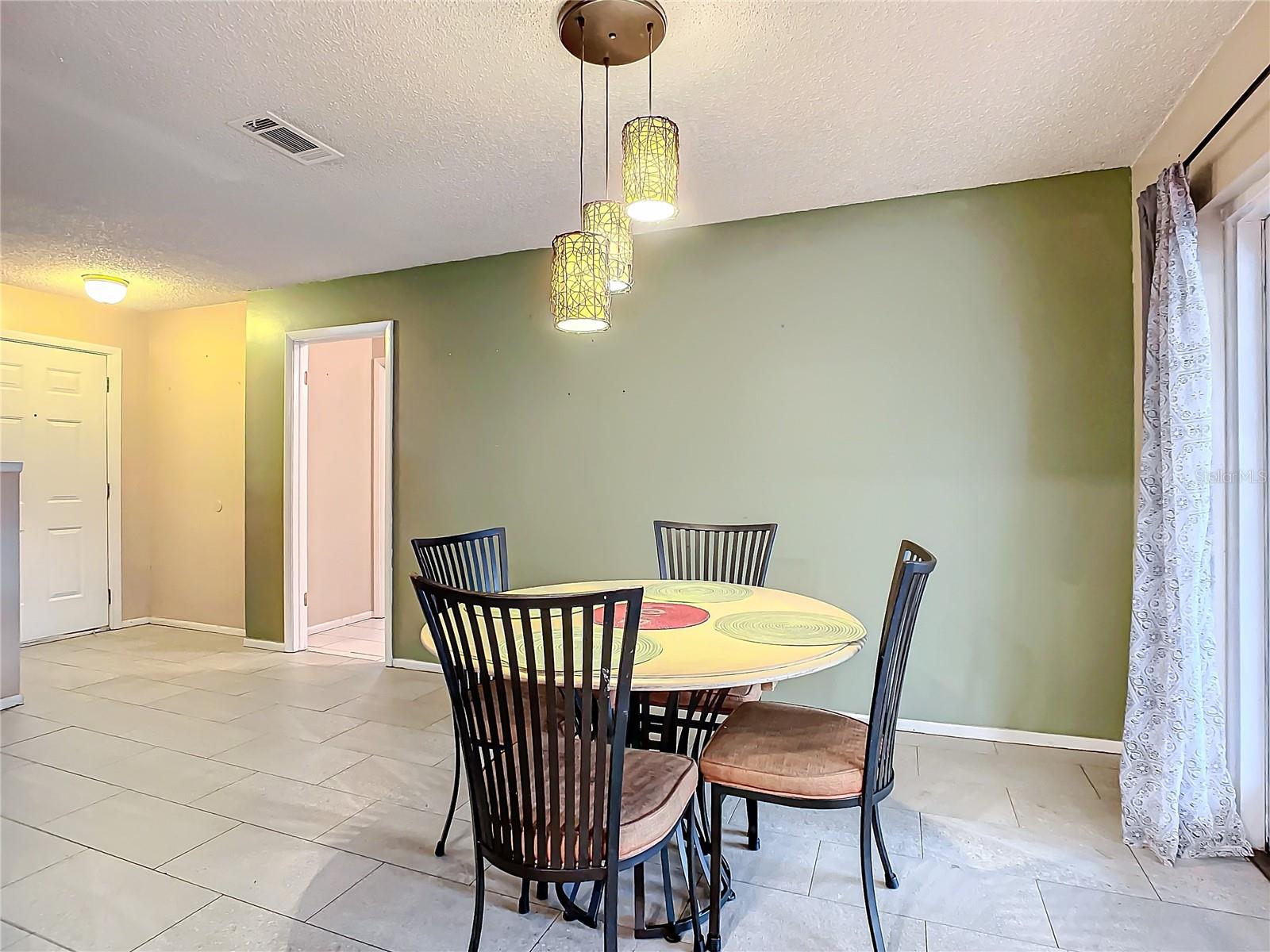 1411 W ORION CIR, DELTONA, FL, 32738