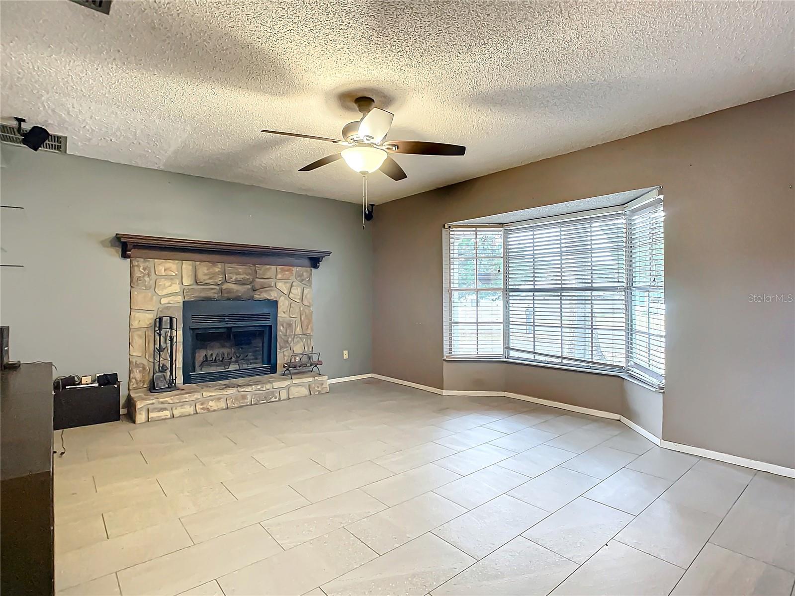 1411 W ORION CIR, DELTONA, FL, 32738