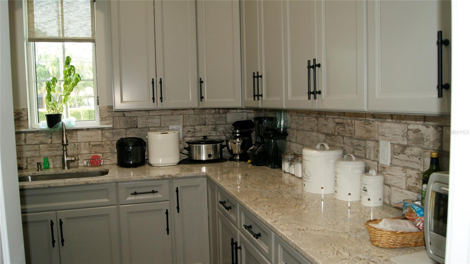 223 FORT FLORIDA RD, DEBARY, FL, 32713