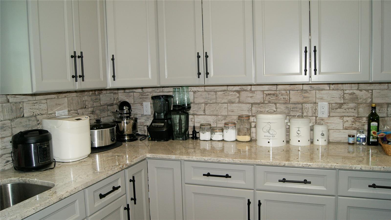 223 FORT FLORIDA RD, DEBARY, FL, 32713