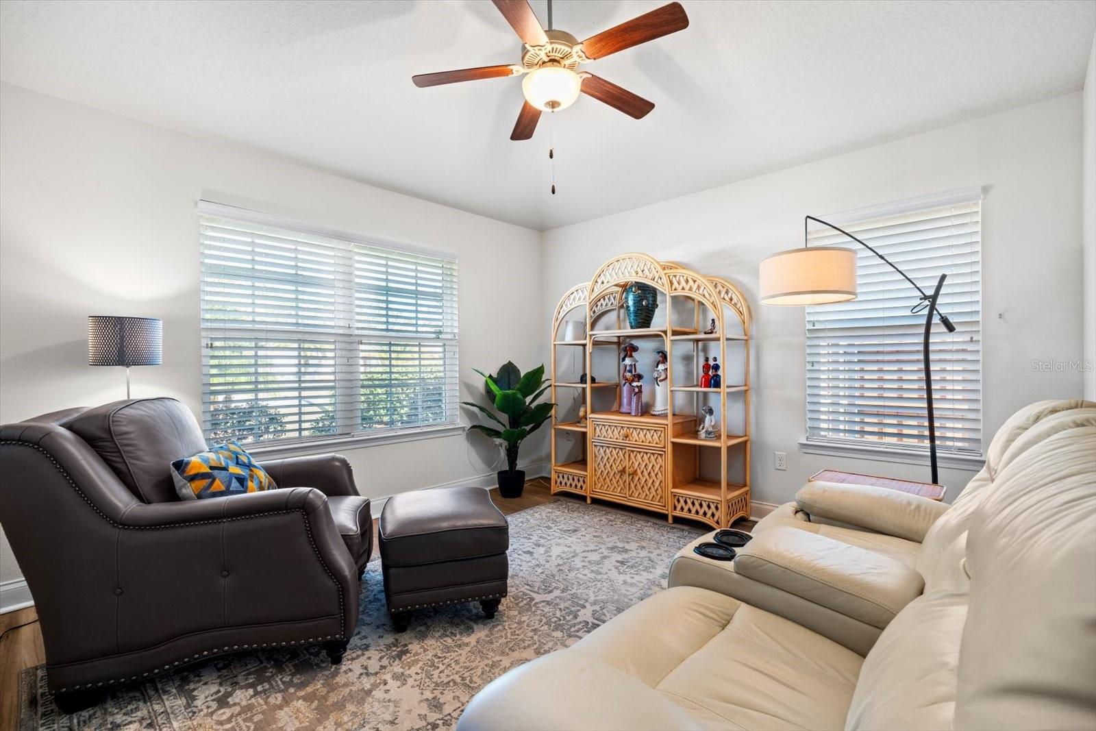 6 LINDSAY DR, PALM COAST, FL, 32137