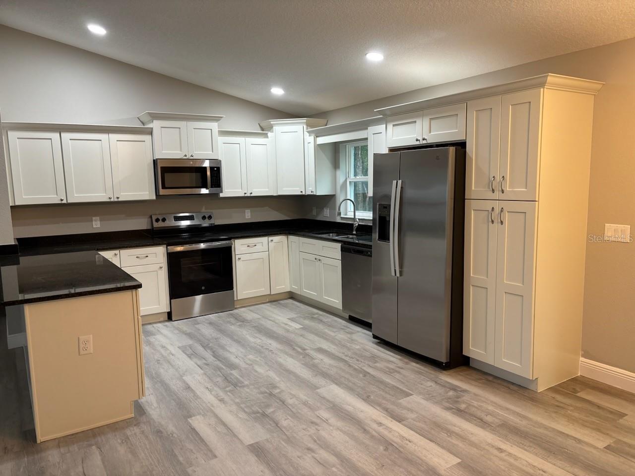 2492 W PINE RIDGE BLVD, BEVERLY HILLS, FL, 34465