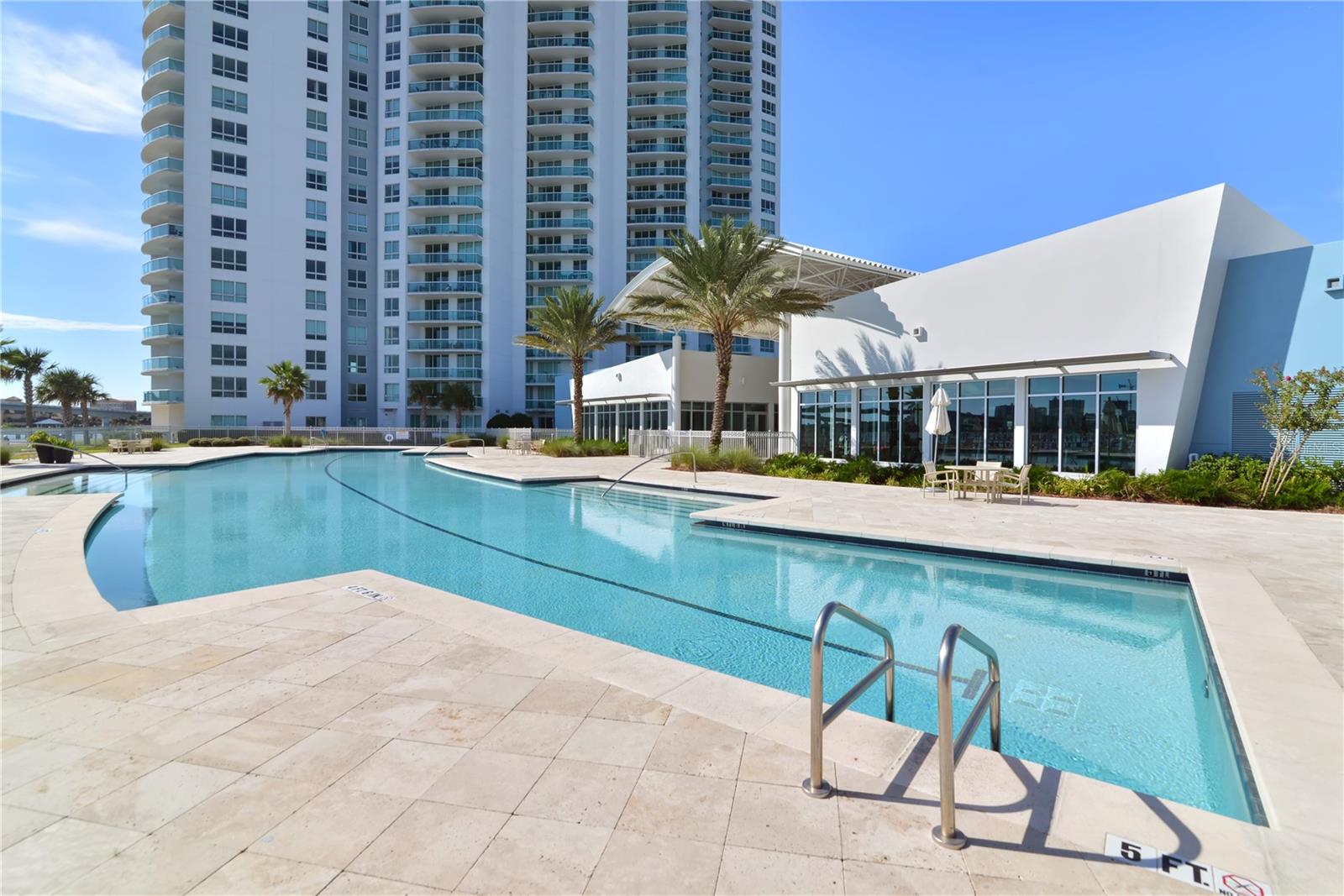 231 RIVERSIDE DR #701, HOLLY HILL, FL, 32117