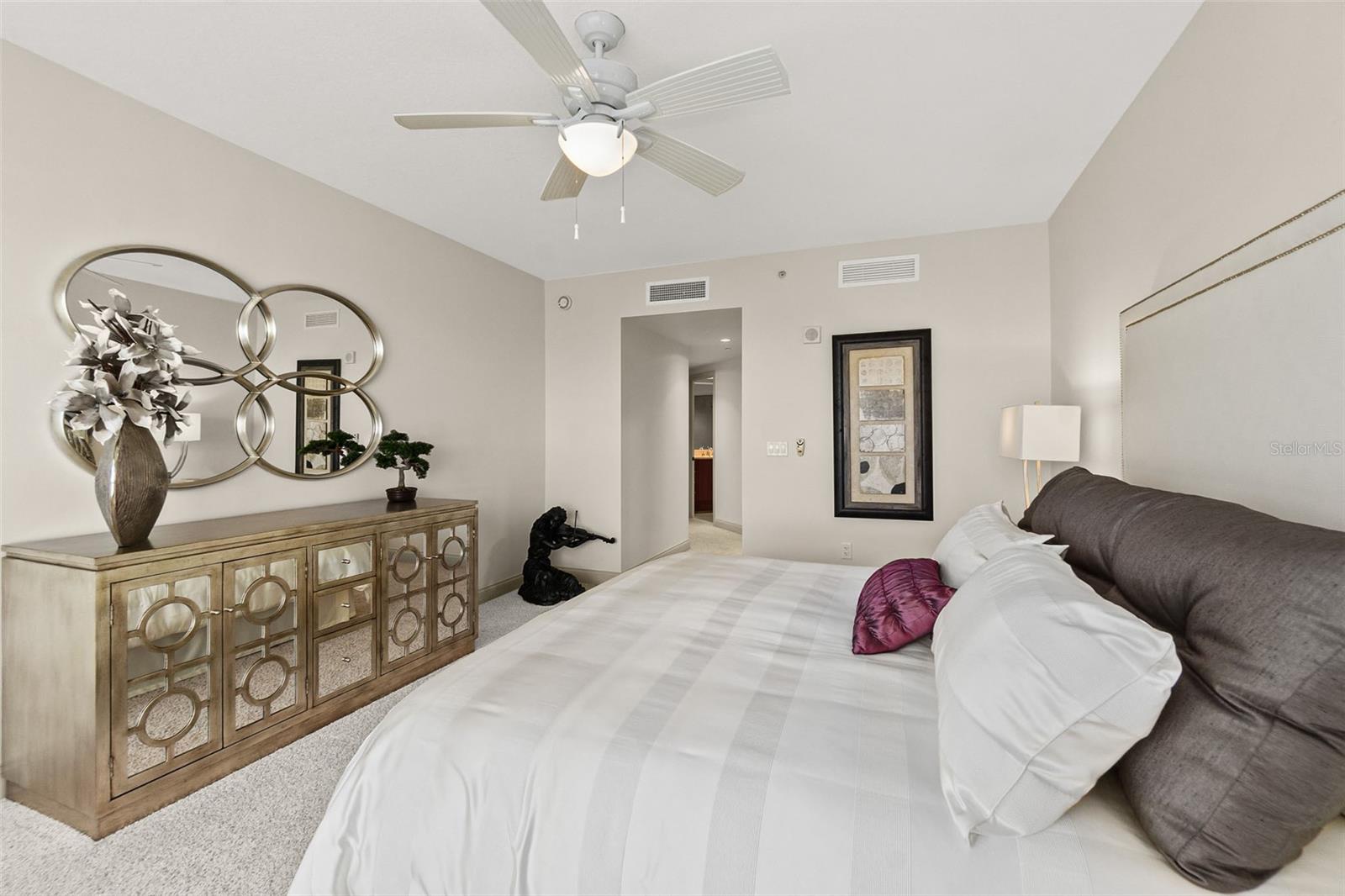 231 RIVERSIDE DR #701, HOLLY HILL, FL, 32117